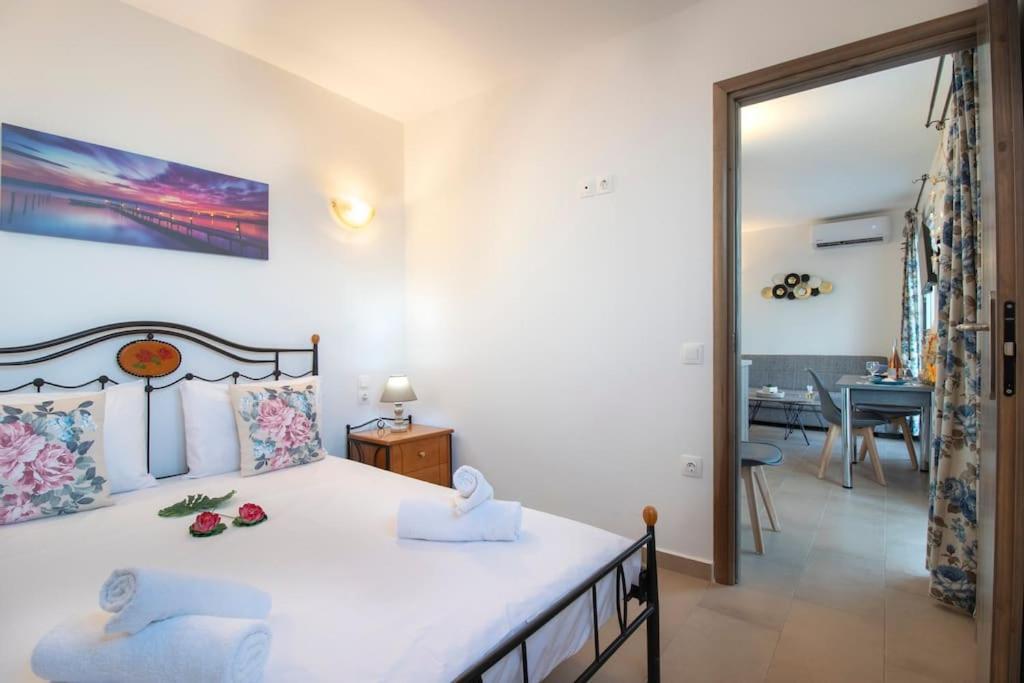 Sunset View Apt In South Crete Αχλιά Εξωτερικό φωτογραφία