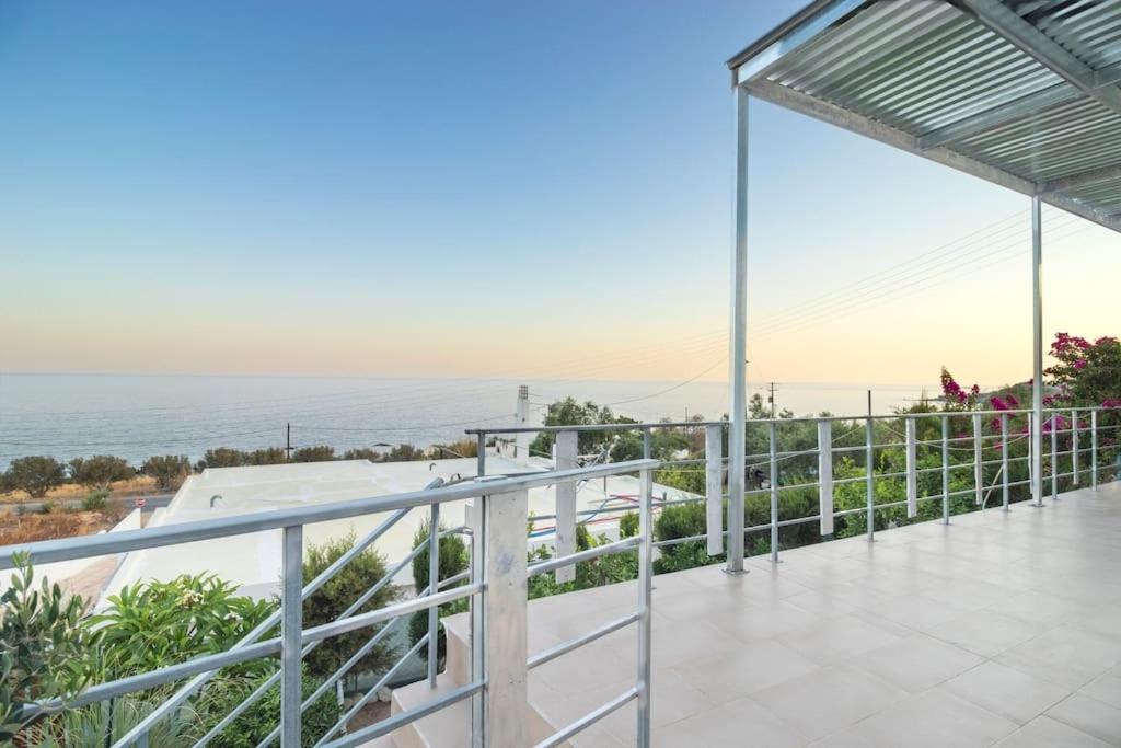 Sunset View Apt In South Crete Αχλιά Εξωτερικό φωτογραφία